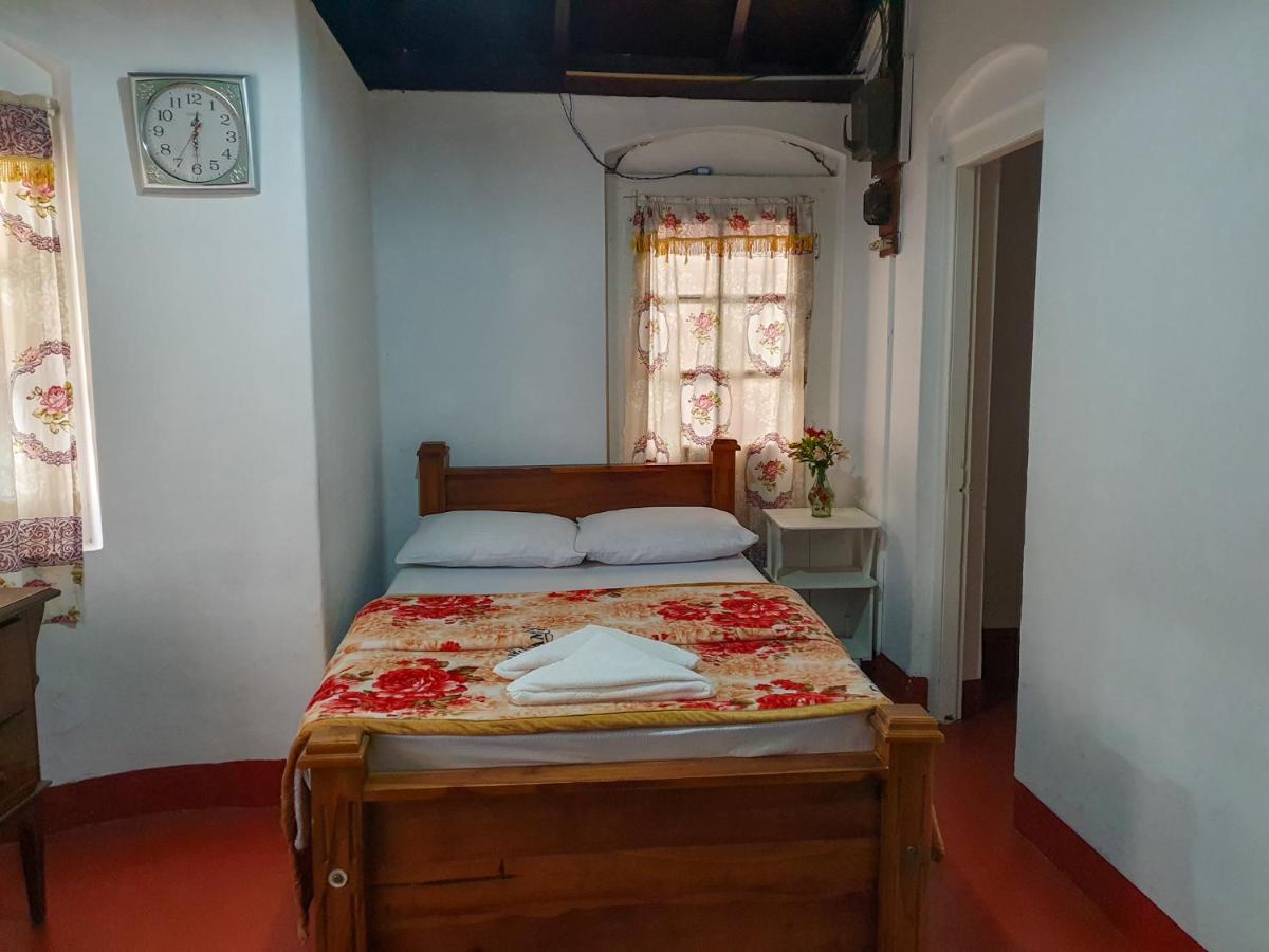 Ruchi House Hotel Nuwara Eliya Exterior photo