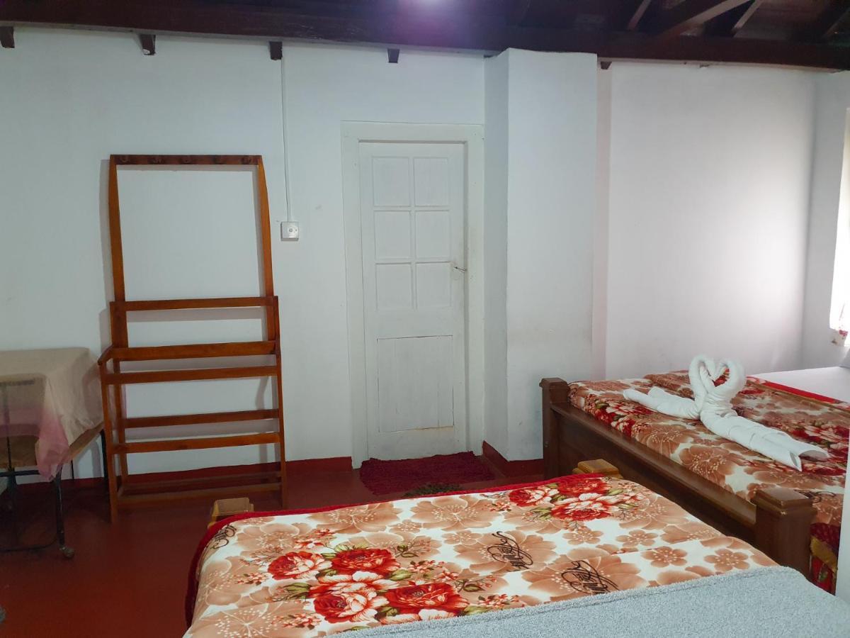 Ruchi House Hotel Nuwara Eliya Exterior photo